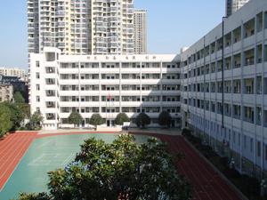 荆门市龙泉北校收费标准（学费）及学校简介