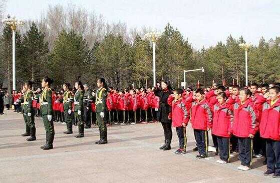 乌鲁木齐市幸福中学收费标准（学费）+分班情况+学校地址+联系电话