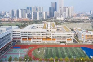 华东师范大学第二附属中学前滩学校入学条件