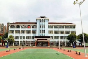 永州启龙学校收费标准(学费)及学校简介