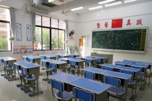 宁远县明德湘南学校收费标准(学费)及学校简介