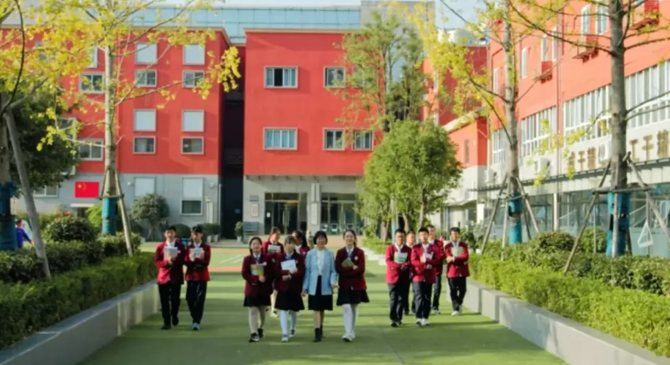 领川外国语学校