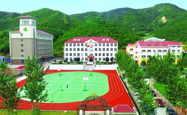 2024年烟台市芝罘区东方外国语实验学校招生简章及收费标准(小学、初中