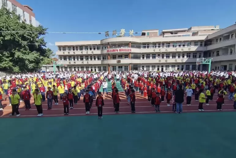 晋江市陈埭弘徽学校