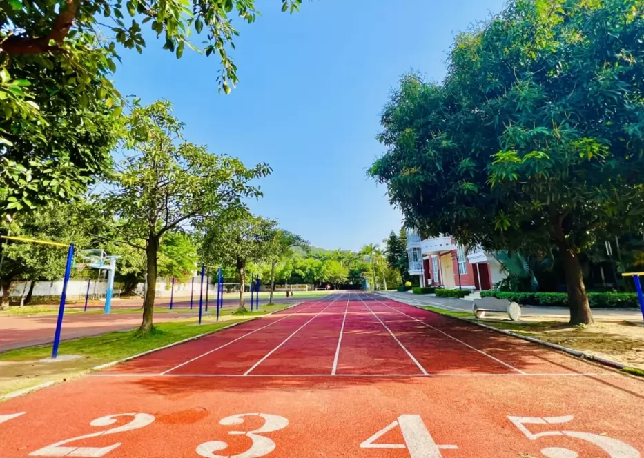 江门五邑碧桂园中英文学校